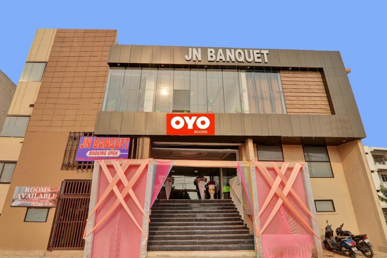 Flagship Jn And Banquet Hotel 3*